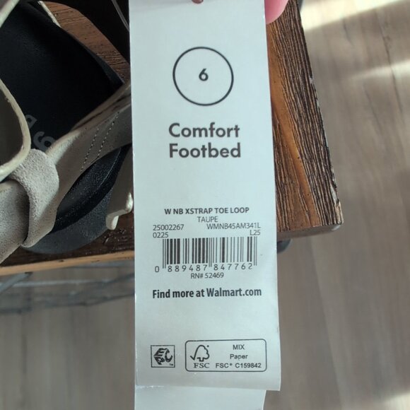 NWT No Boundaries Size 6 Women's Cross-strap Toe Loop Taupe Sandles - Picture 5 of 6